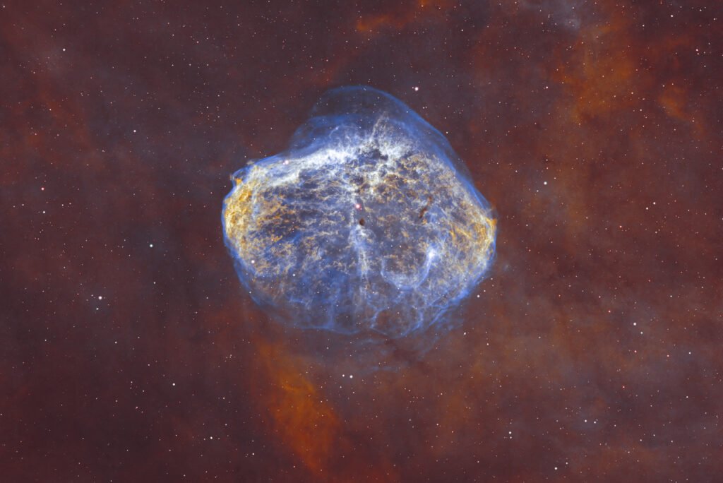 Crescent Nebula